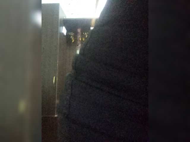 Krissty737 live cam preview