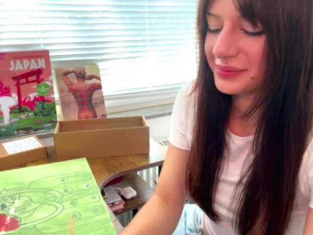 Click-Clackkk live cam preview