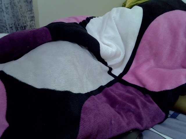 Cherry021 live cam preview