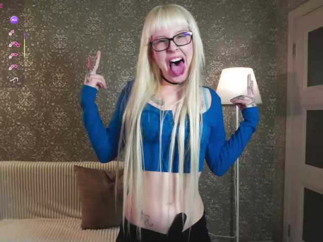 honeyblon webcam