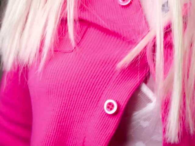 honeyblon live cam on BongaCams