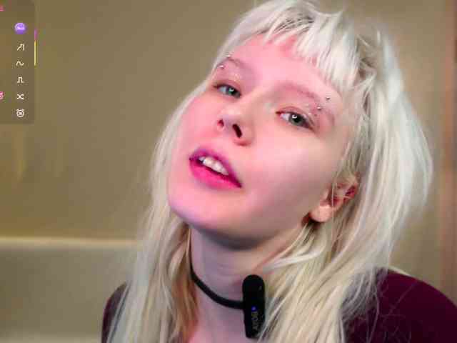 honeyblon webcam