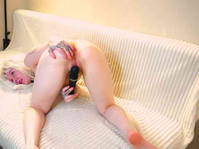 honeyblon webcam