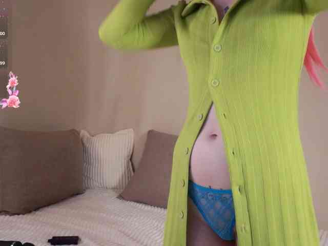 honeyblon webcam