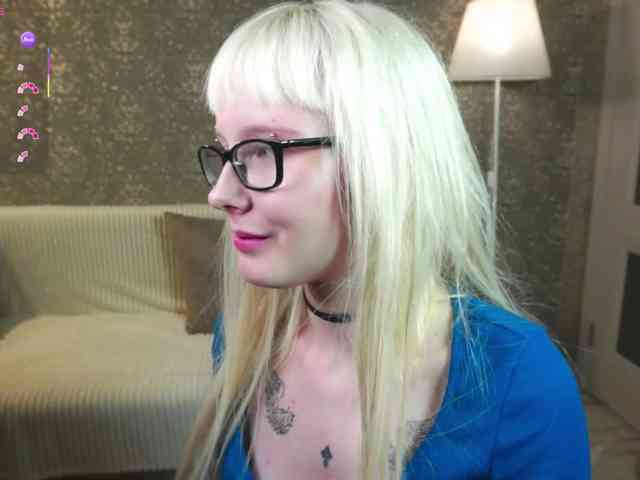 honeyblon webcam