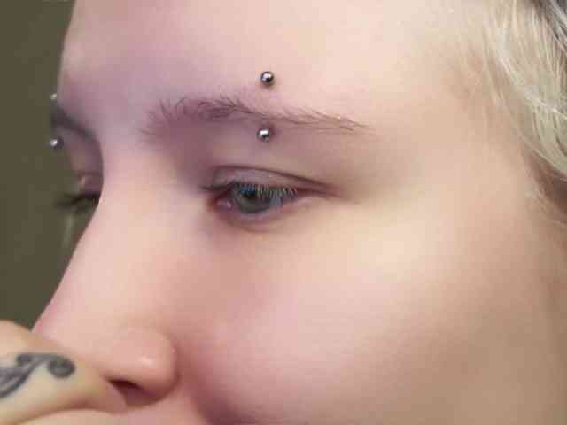 honeyblon
