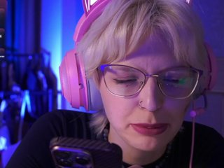 -raven Porn Show