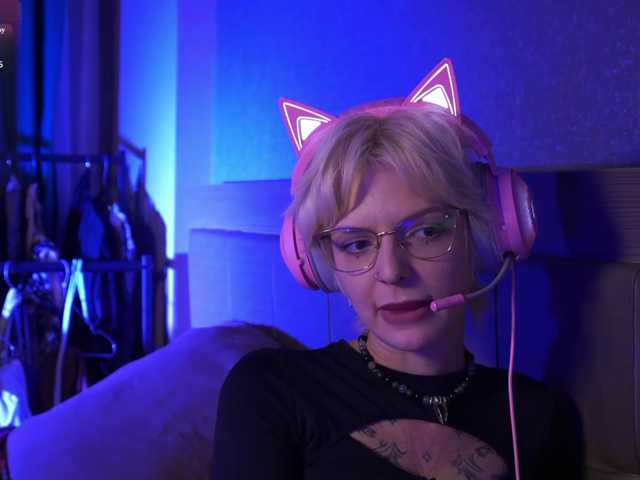 -raven live cam on BongaCams