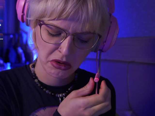 -raven live cam on BongaCams