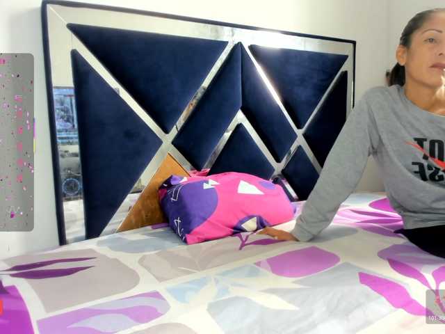 AnaHorny live cam preview