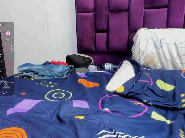 AnaHorny live cam on BongaCams