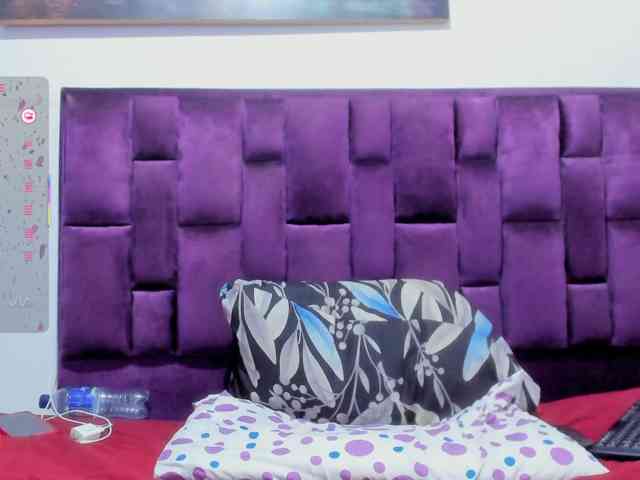 AnaHorny
