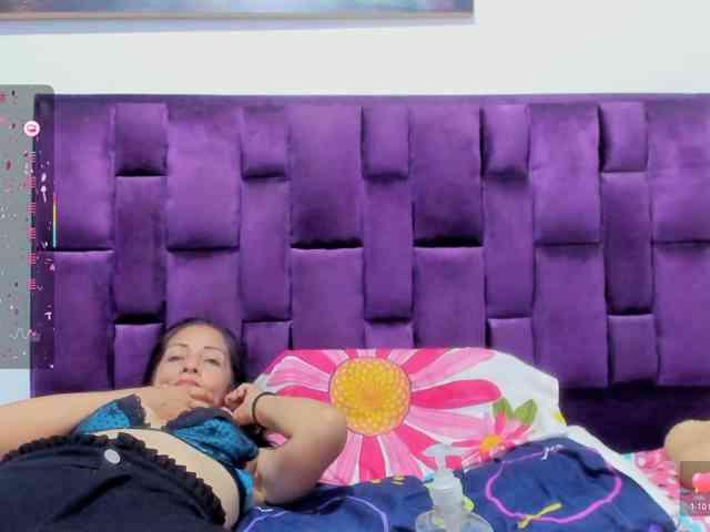 AnaHorny