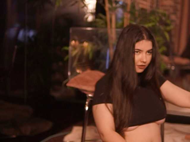 YonaMoon live cam on BongaCams