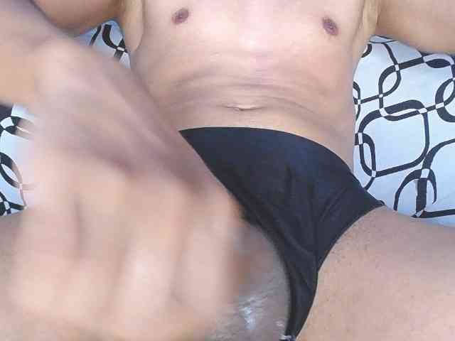 Thick-Latin-cock