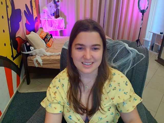 Miaa-Berry live cam on BongaCams