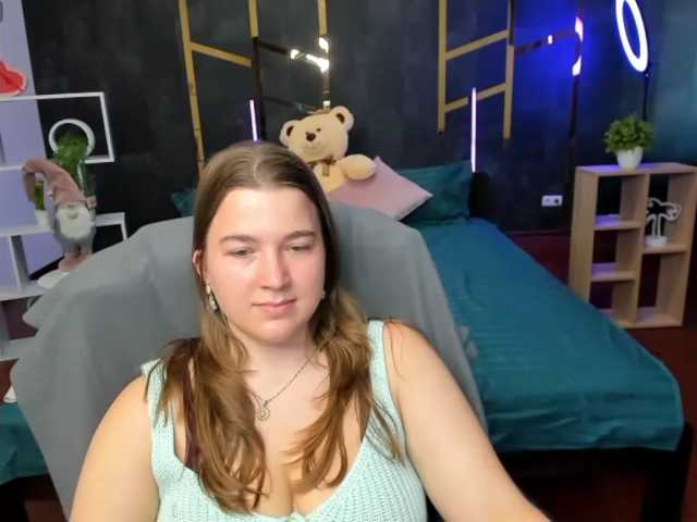 Miaa-Berry live cam on BongaCams