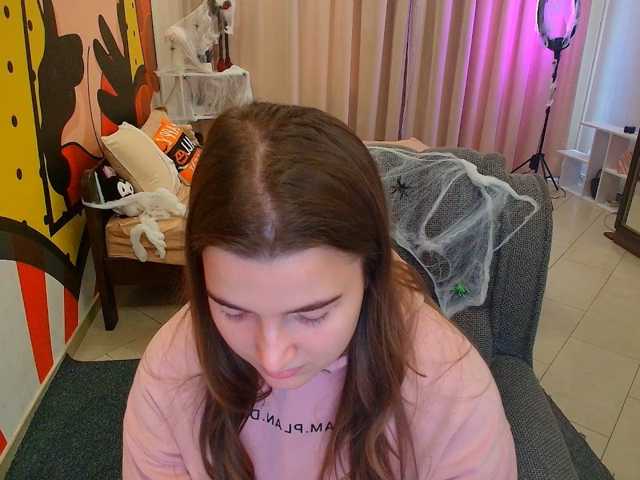 Miaa-Berry live cam on BongaCams
