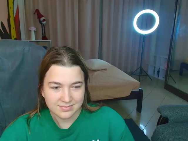 Miaa-Berry live cam on BongaCams