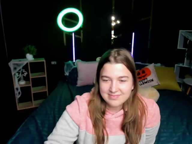 Miaa-Berry live cam on BongaCams