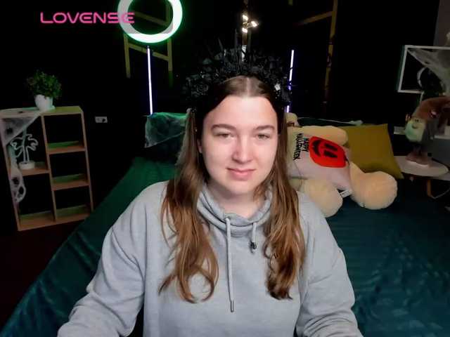 Miaa-Berry live cam on BongaCams