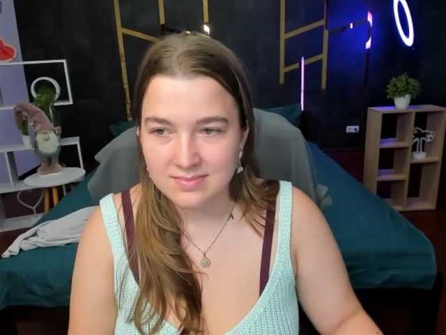 Miaa-Berry live cam on BongaCams