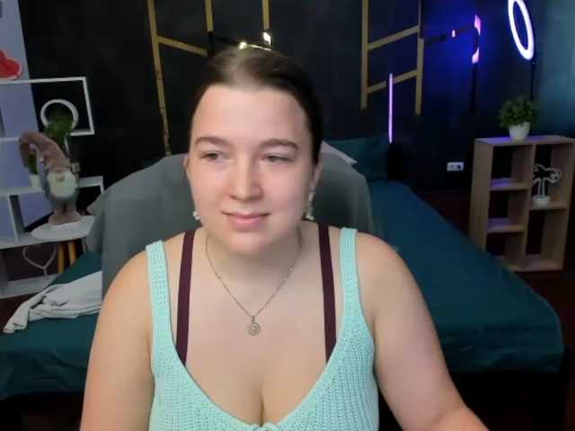 Miaa-Berry live cam on BongaCams