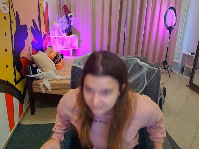 Miaa-Berry live cam on BongaCams