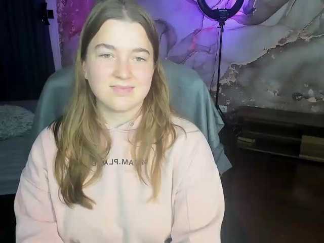 Miaa-Berry live cam on BongaCams