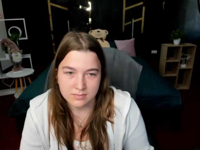 Miaa-Berry live cam on BongaCams