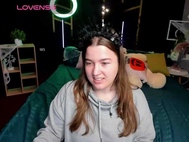 Miaa-Berry live cam on BongaCams