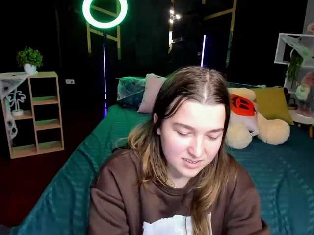 Miaa-Berry live cam on BongaCams