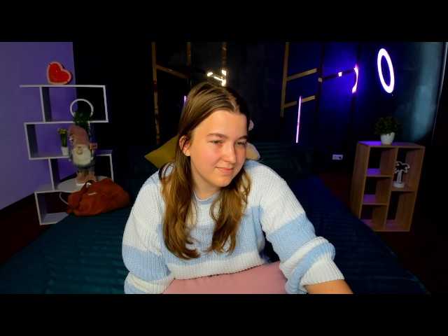 Miaa-Berry live cam on BongaCams