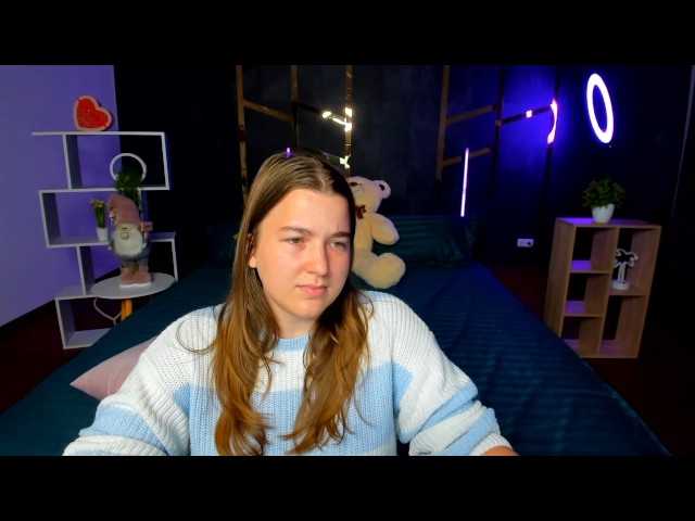 Miaa-Berry live cam on BongaCams