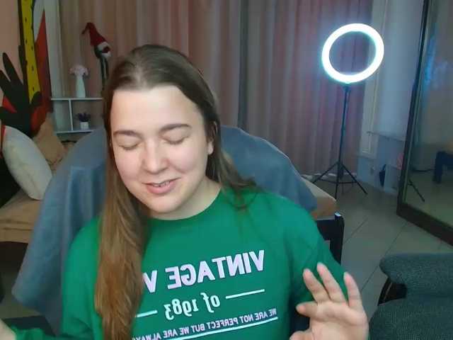 Miaa-Berry live cam on BongaCams