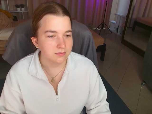 Miaa-Berry live cam on BongaCams