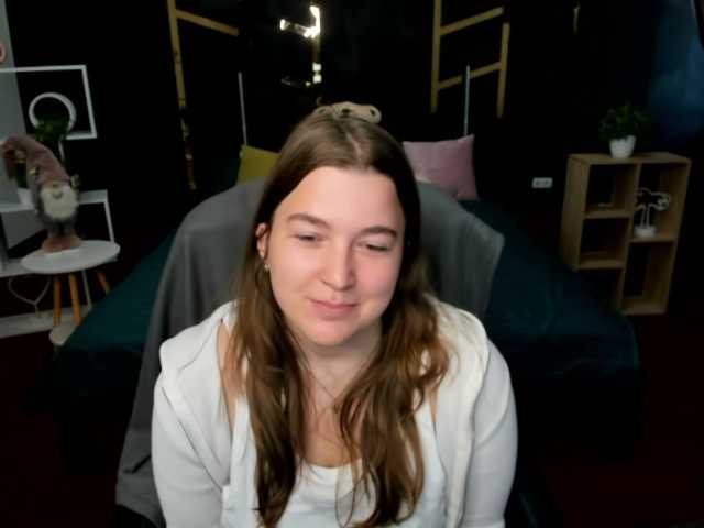 Miaa-Berry live cam on BongaCams