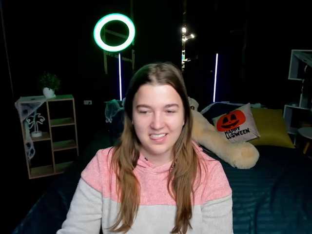 Miaa-Berry live cam on BongaCams