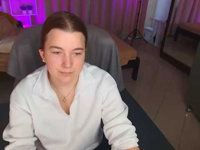Miaa-Berry live cam on BongaCams