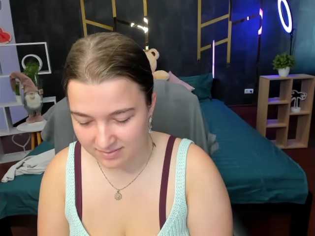 Miaa-Berry live cam on BongaCams