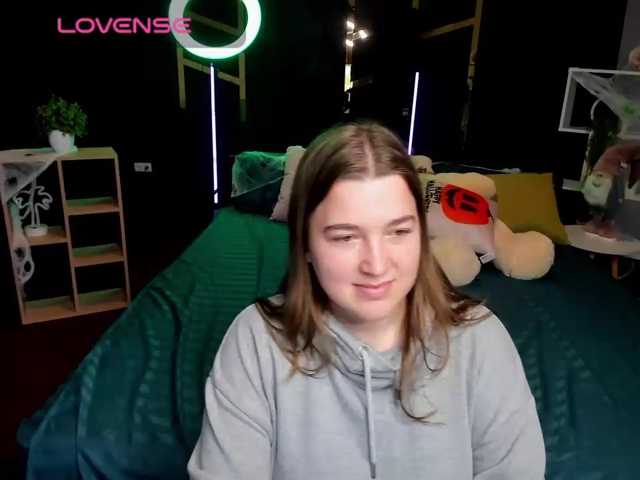 Miaa-Berry live cam on BongaCams