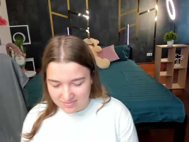 Miaa-Berry live cam on BongaCams