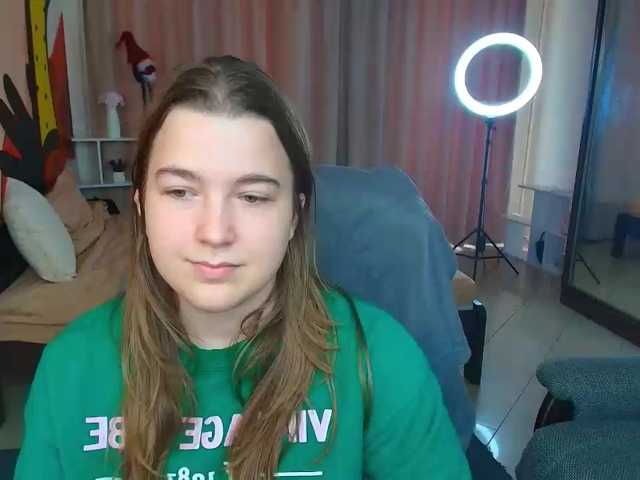 Miaa-Berry live cam on BongaCams