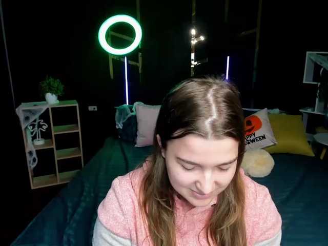 Miaa-Berry live cam on BongaCams