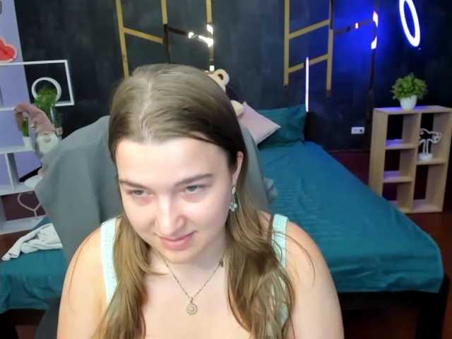 Miaa-Berry live cam on BongaCams