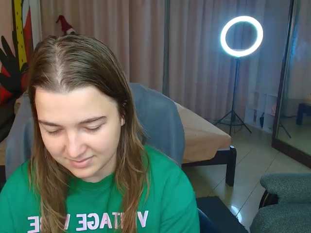 Miaa-Berry live cam on BongaCams