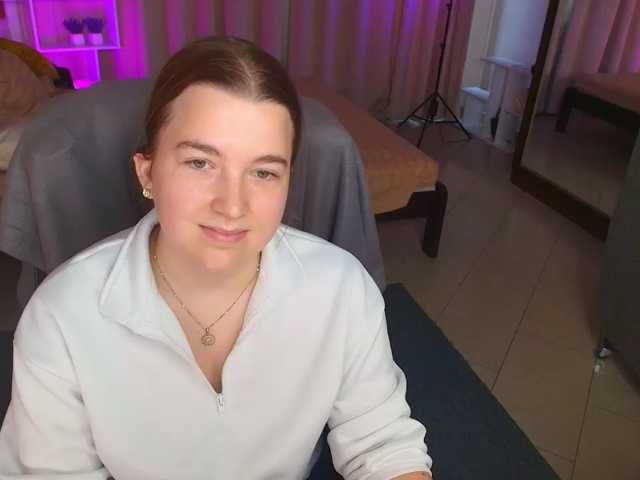 Miaa-Berry live cam on BongaCams