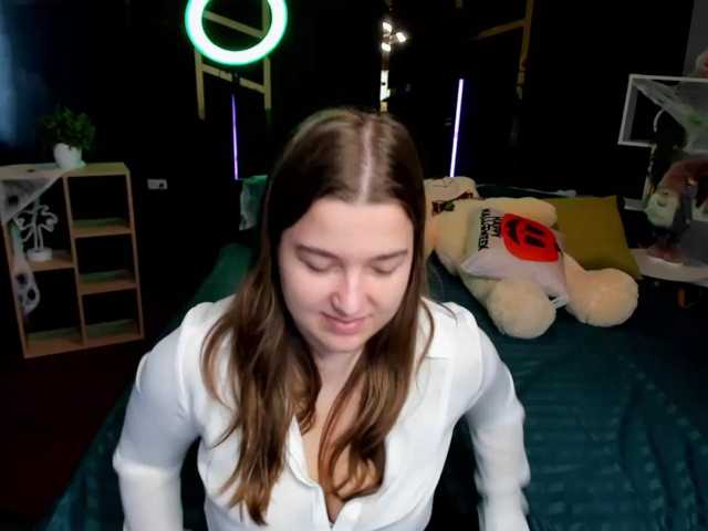 Miaa-Berry live cam on BongaCams