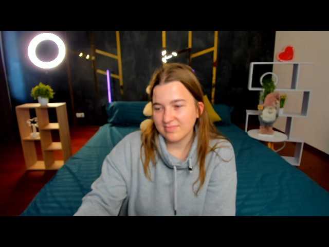 Miaa-Berry live cam on BongaCams