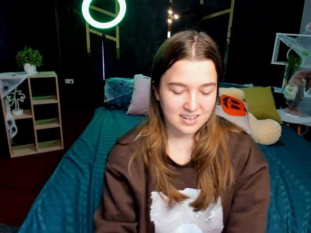 Miaa-Berry live cam on BongaCams